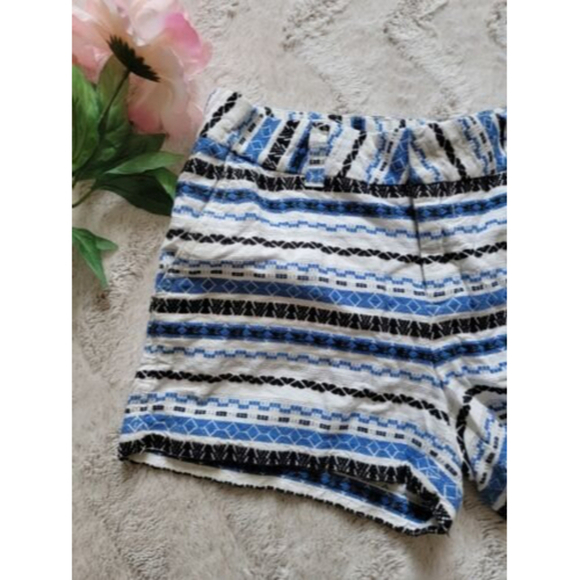 Khakis By Gap 100% Cotton The City 3 Inch Short Blue White Stripe Size 2 - Picture 2 of 11